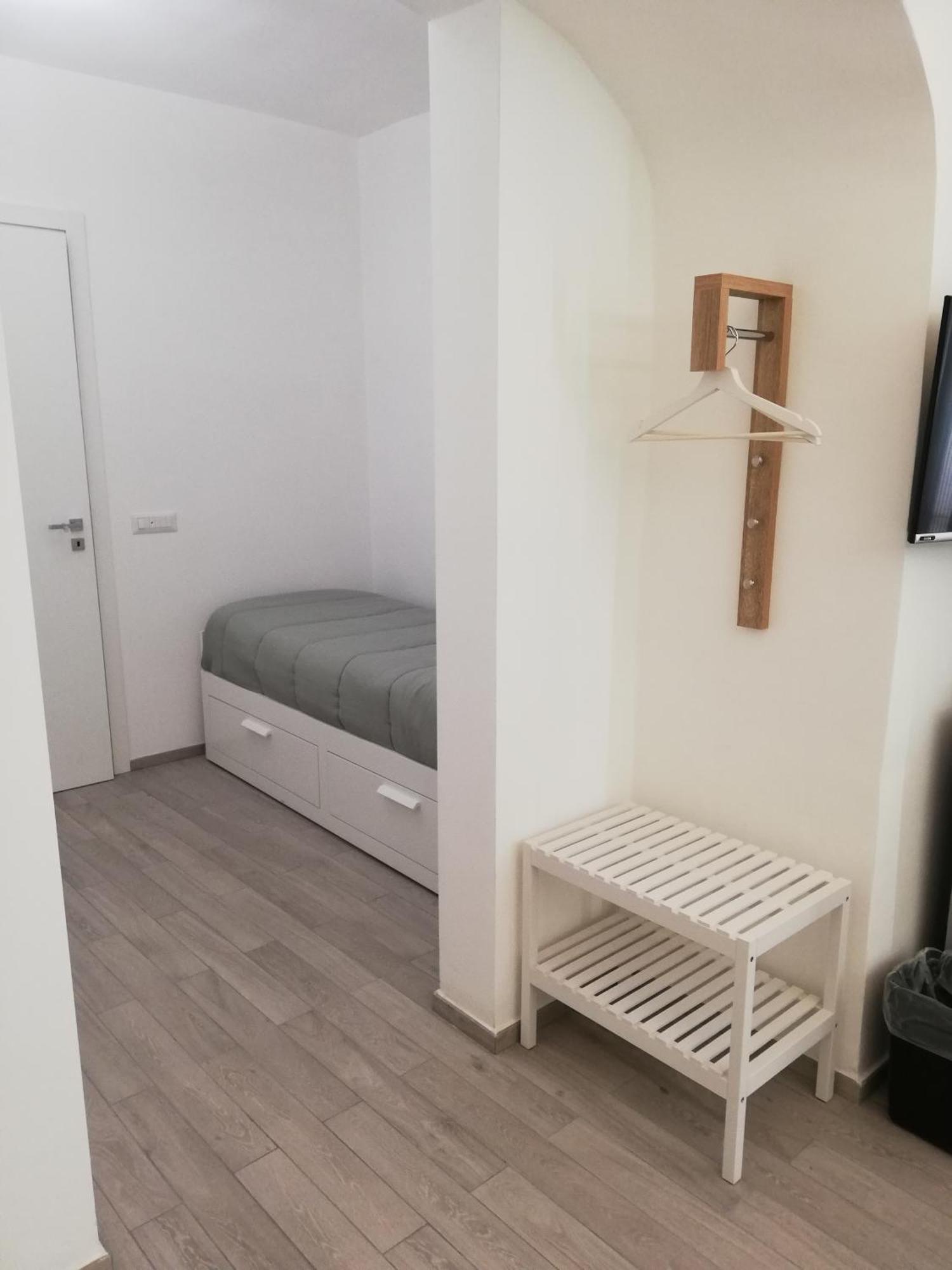 Dg Sicily Hotel Catania Phòng bức ảnh